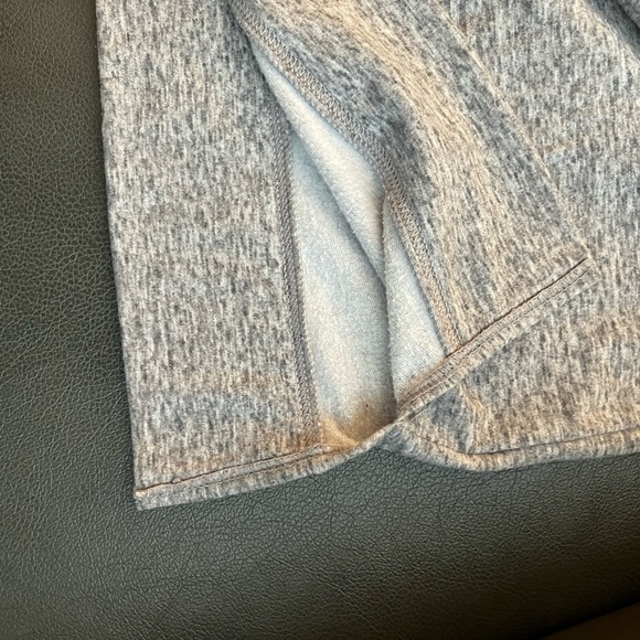 2/$25 32 Degree HEAT Gray Sweatshirt - Women's Size XL - Picture 5 of 7